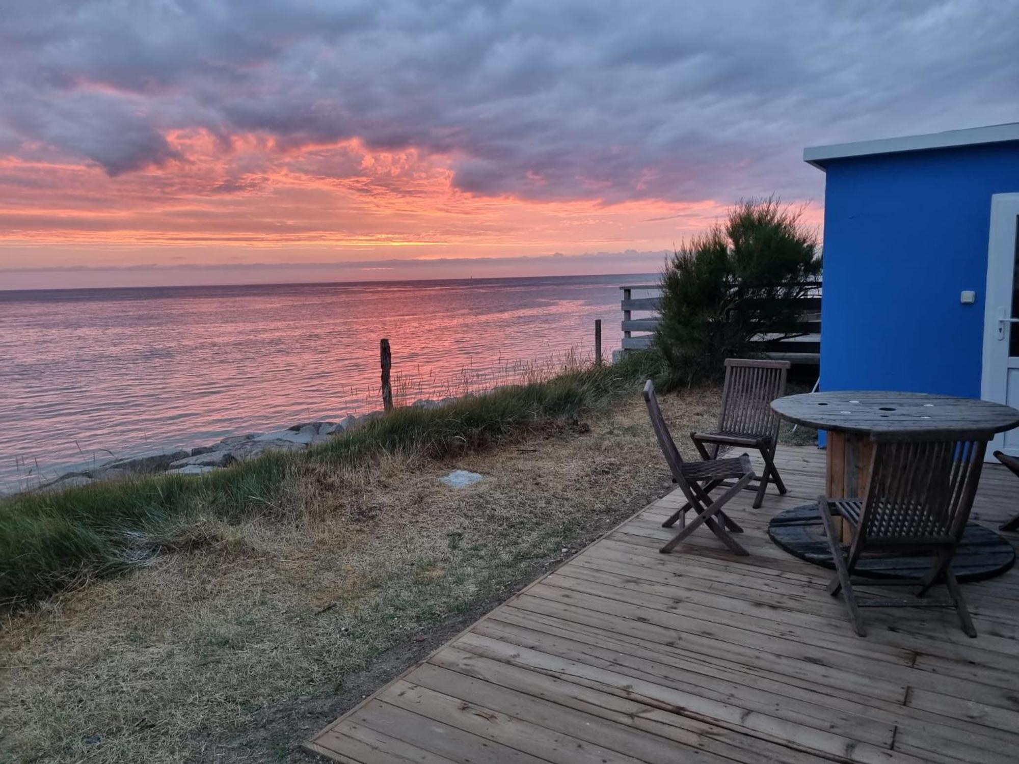 Petite Maison Avec Jardin Face Mer Agon-Coutainville Extérieur photo